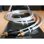 Studio Connections Monitor (RCA ou XLR)